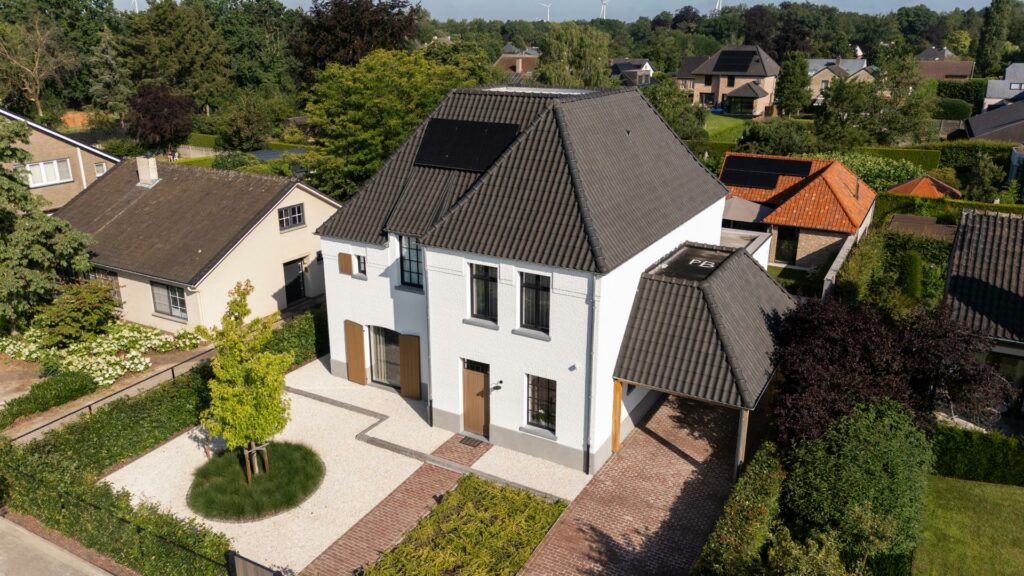 04 strakke architectuur gezinswoning