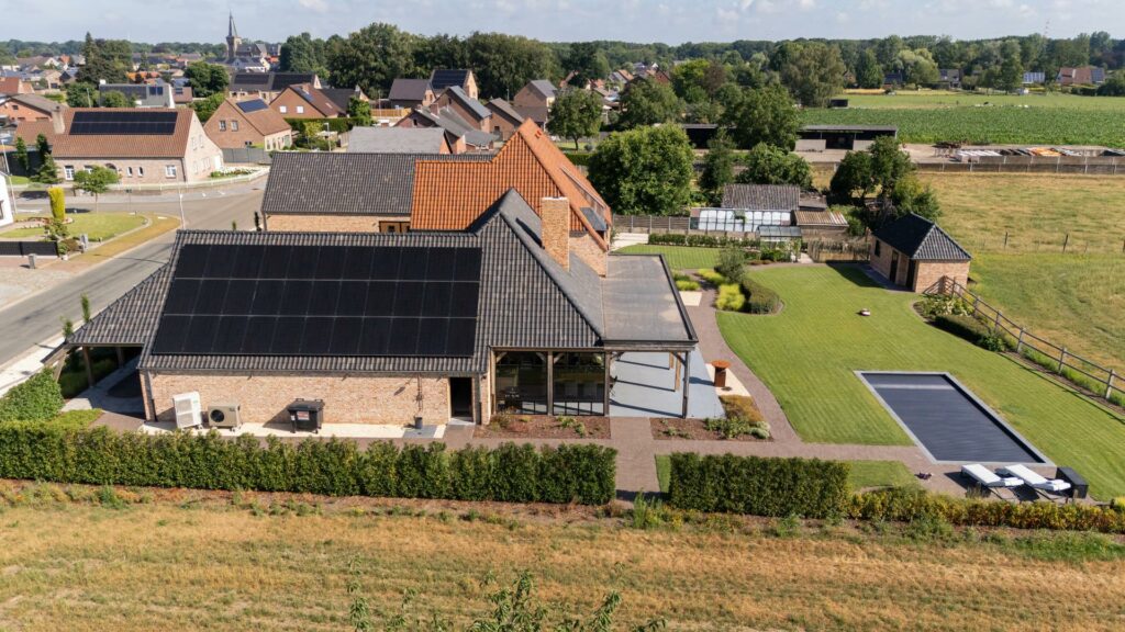 05 afgewerkte gevel gezinswoning