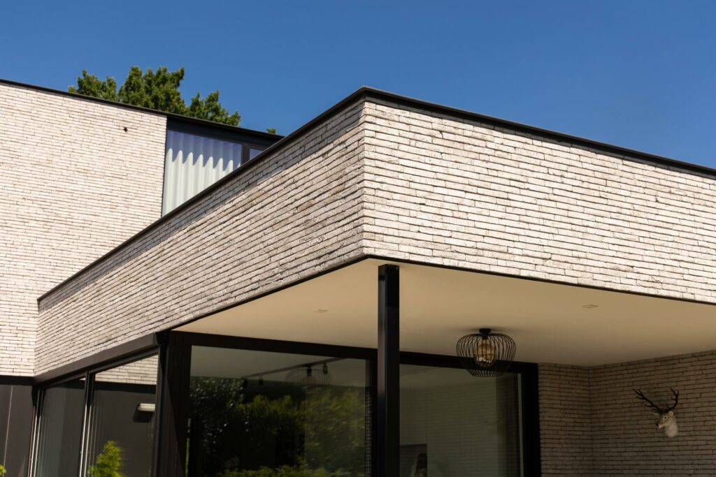 09 terras bij moderne woning
